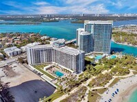 Building Photo - 10275 Collins Ave