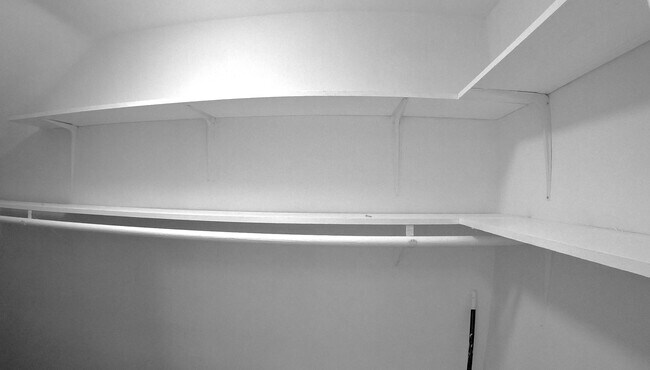 Surprising amount of storage - 855 W 43rd Pl