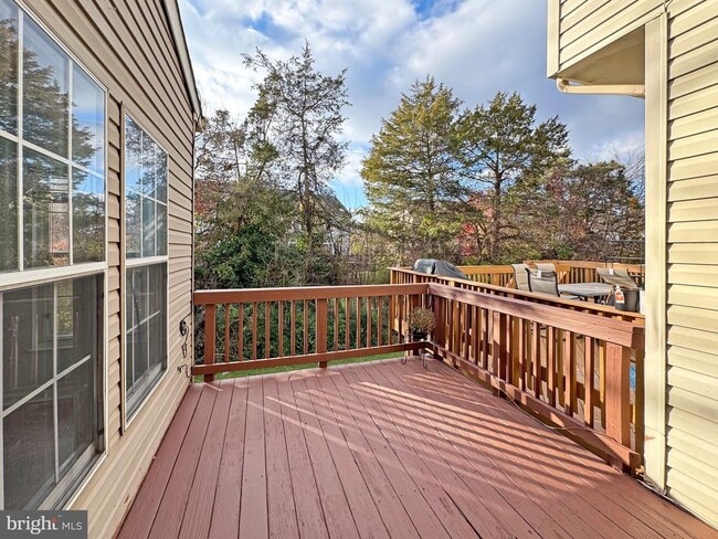 Building Photo - 25415 Morse Dr