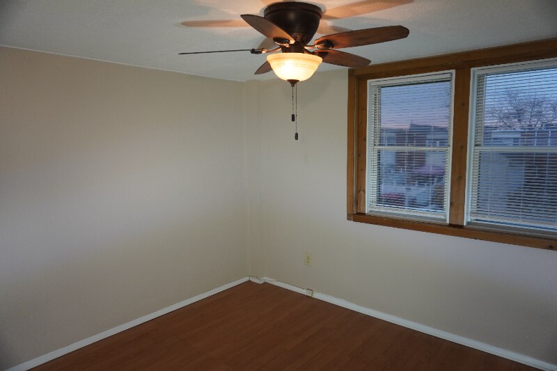 Building Photo - 7956 Eastdale Rd