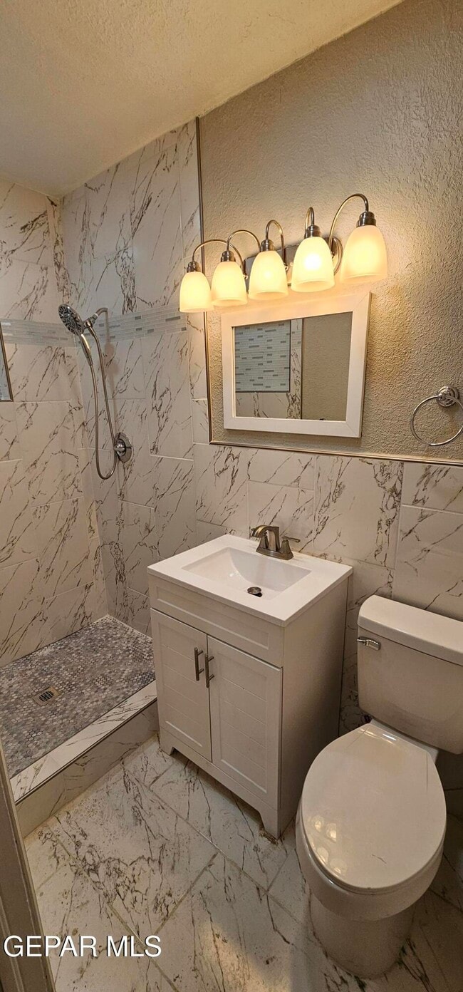 Building Photo - 8828 Kenneth St