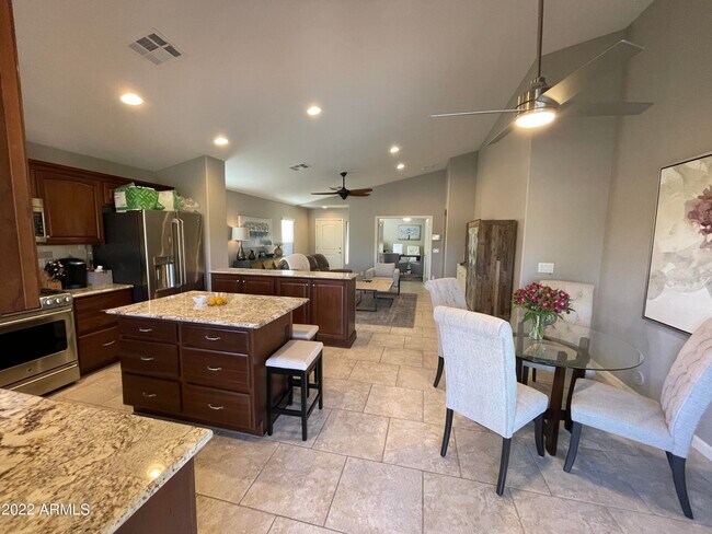 Building Photo - 22185 E Calle de Flores
