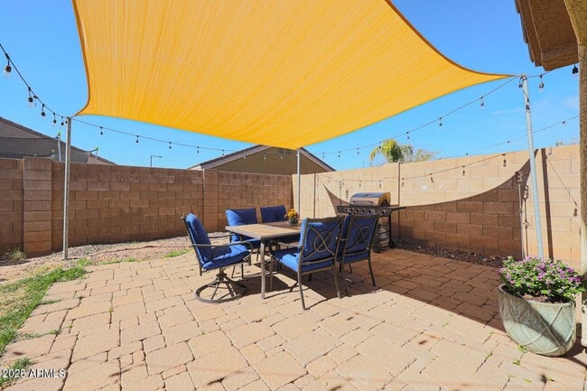 Building Photo - 5268 S 239th Dr