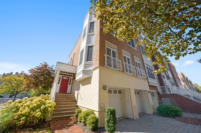 Building Photo - 1 Intrepid Pl