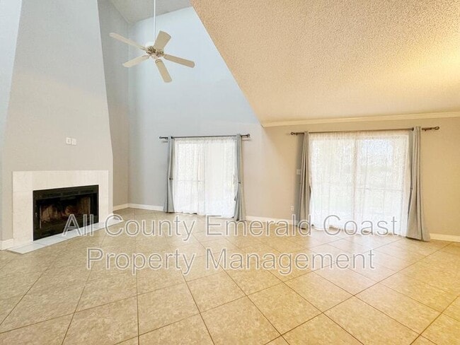 Building Photo - 930 Gulf Shore Dr