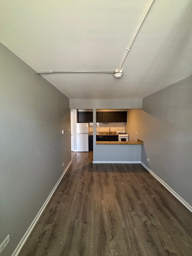 Building Photo - 3351 Commercial