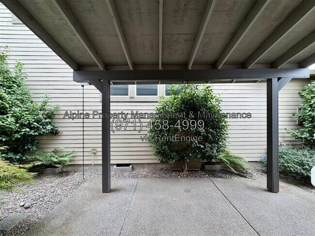 Building Photo - 29024 SW Costa Cir E