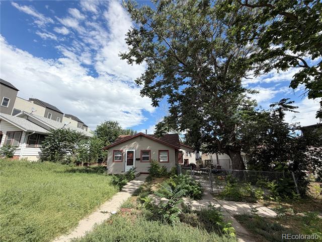 Building Photo - 1266 Osceola St