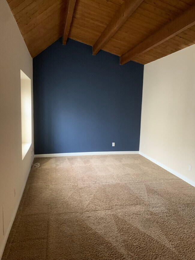 master bedroom - 1232 Stanford St