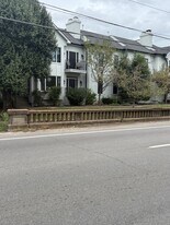 Building Photo - 4202 W End Ave