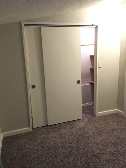 2nd Bedroom Large Closet - 3906 7th St