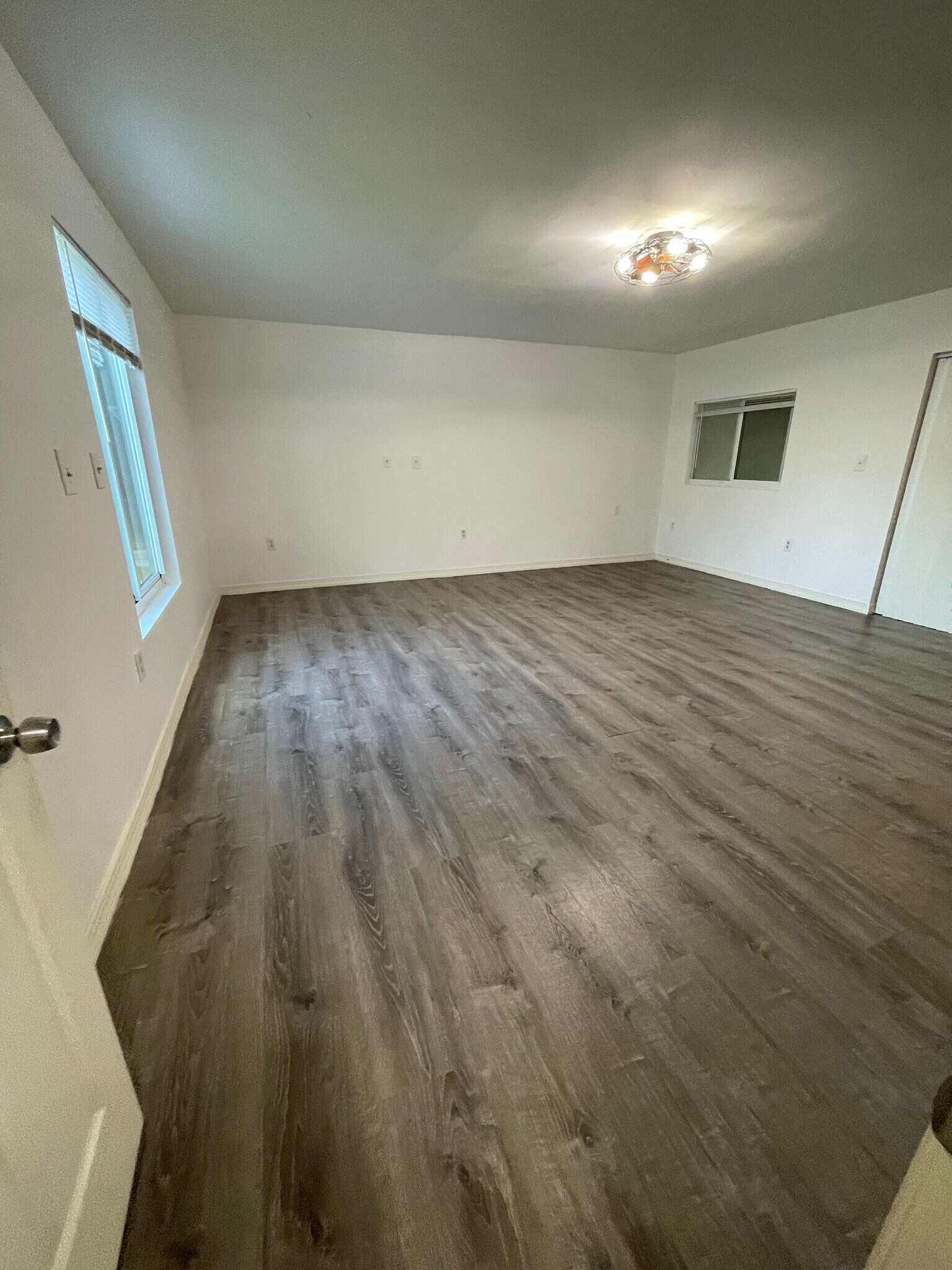 Building Photo - 5003 Regina Dr