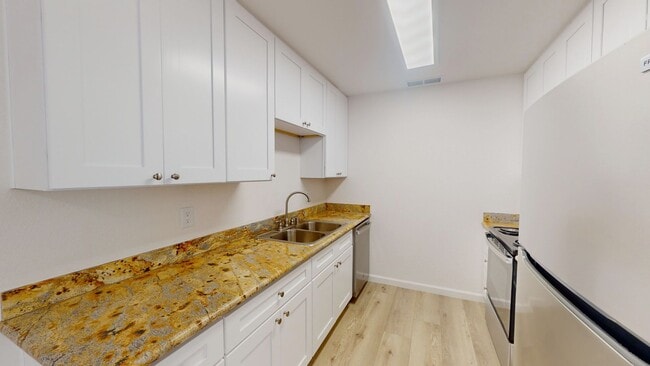 Interior Photo - Maplewood Apartments