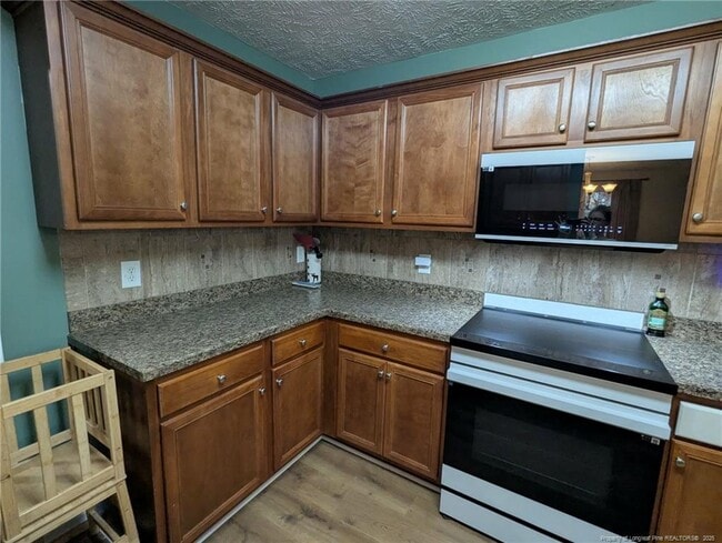 Building Photo - 45 Copper Loop