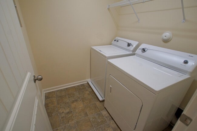 Building Photo - 623 Katy Stella Dr