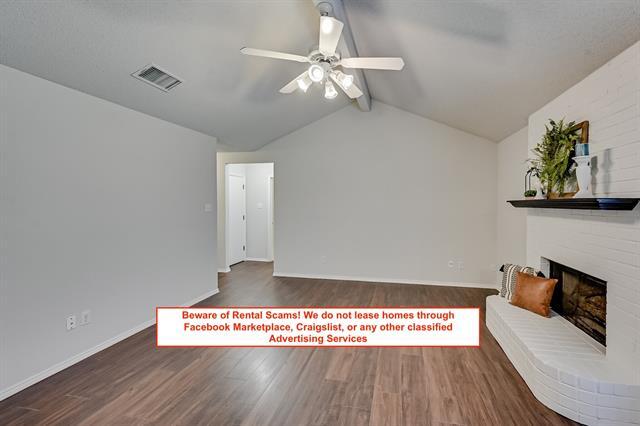 Building Photo - 832 Blue Ridge Dr