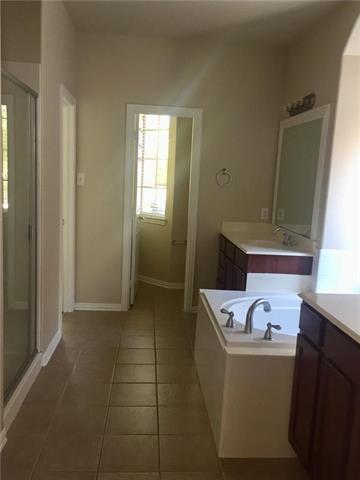 Building Photo - 1016 Grey Fox Dr
