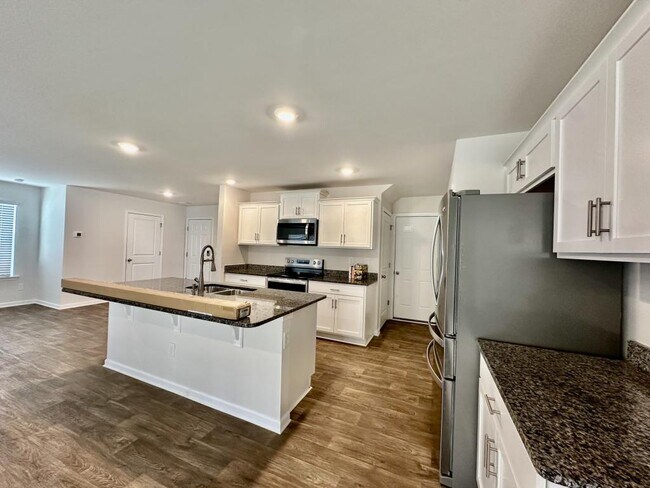 Building Photo - 1339 Mifflin Ln