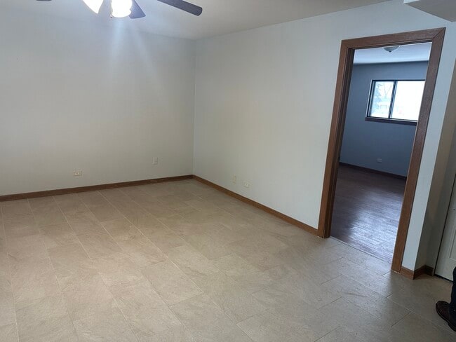 Building Photo - 440 E Jefferson St