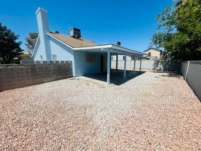 Building Photo - 724 Taft Ct