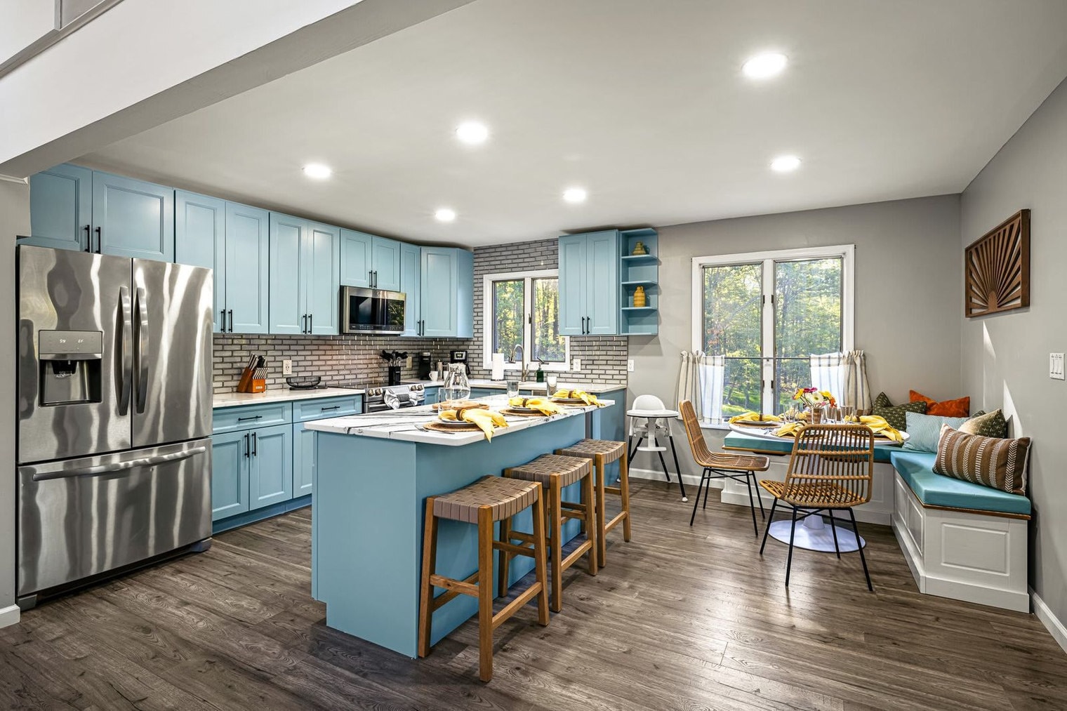 Building Photo - 789 Clearview Dr