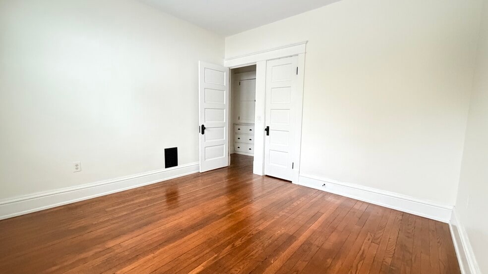 Bedroom 2 fits queen side bed and desk or dresser - 693 Linwood Ave