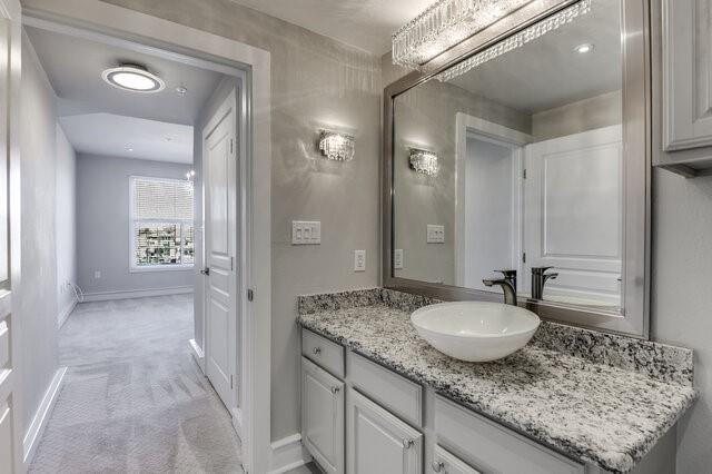 Building Photo - 3333 Darcy St