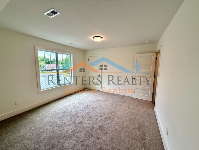 Building Photo - Charming Newer Construction Home with Garage & Fenced Yard