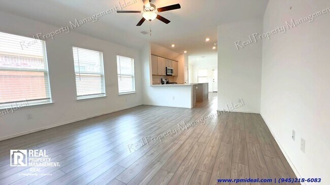 Building Photo - $2,300 - 4bed/ 2Bath - Stunning house in F...