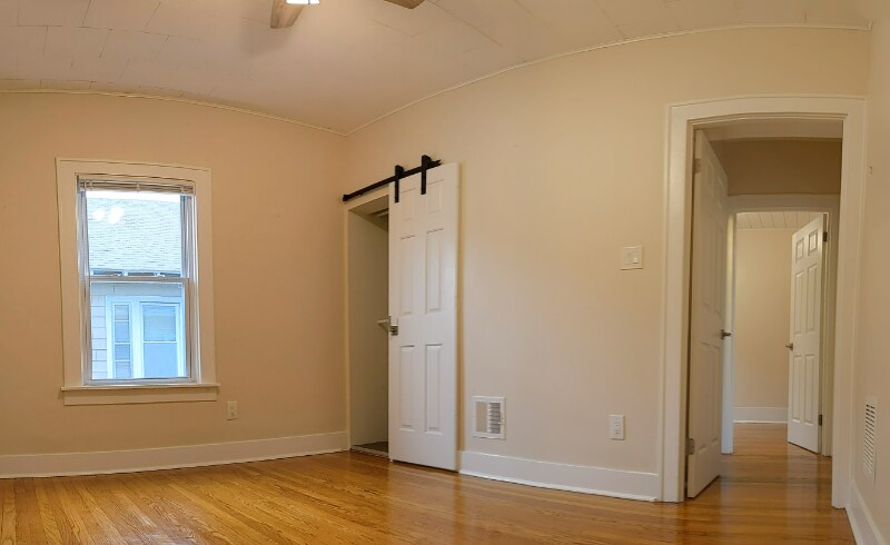 Building Photo - 25 Hampden Pl