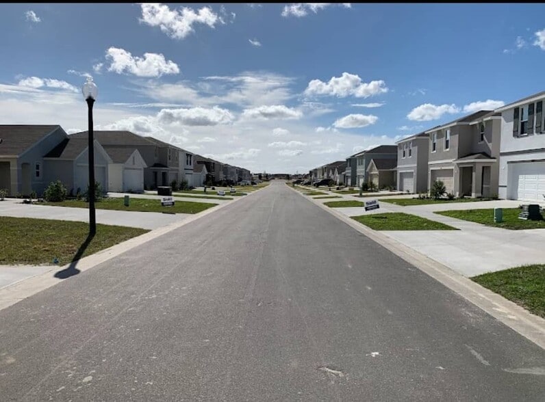 Neighborhood - 8602 SW 46th Ave