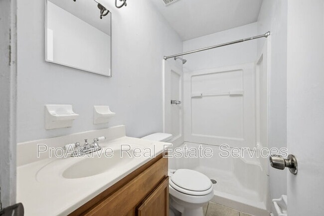 Building Photo - 3228 Dunnbury Ct