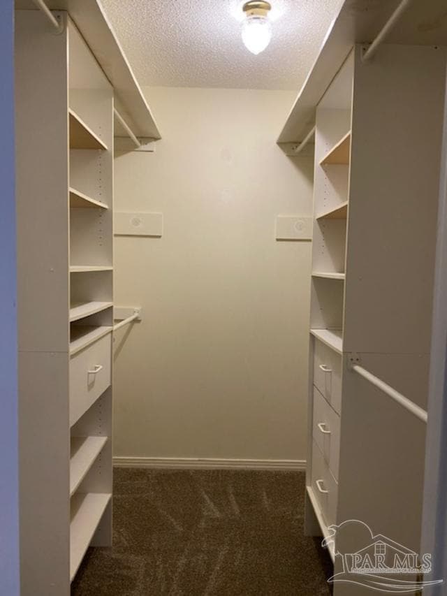 Building Photo - 210 Norwich Dr