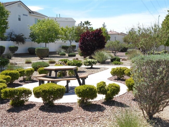 Building Photo - 10289 Green Orchard Ct