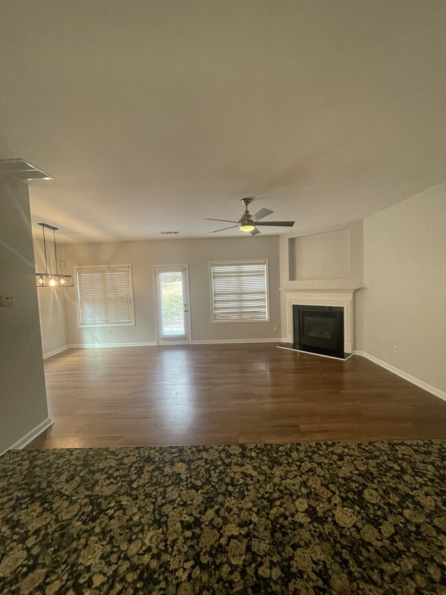 Leaving room and dining room - 5719 Singlebriar Ct