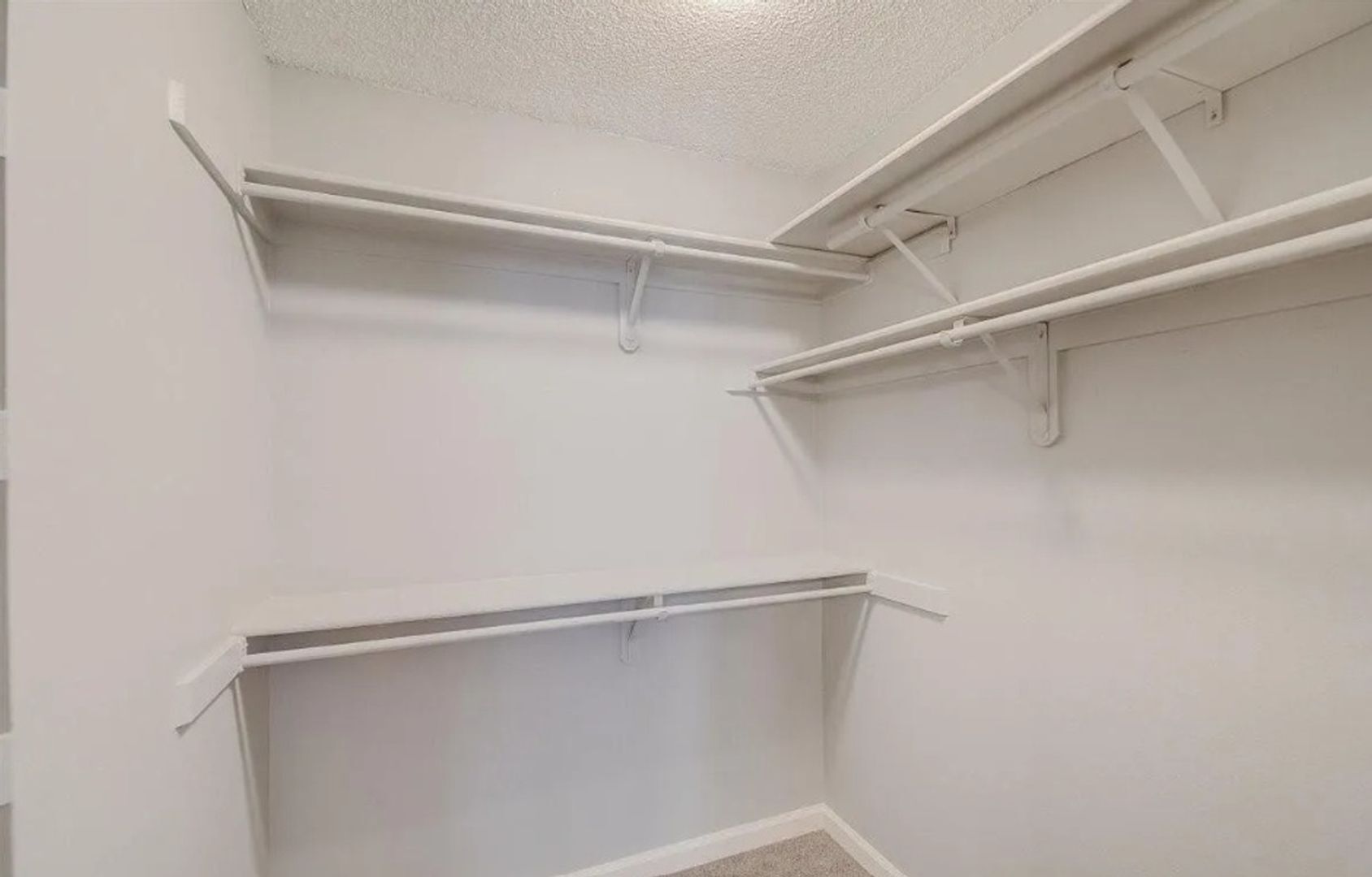 Building Photo - 6785 W 84th Way