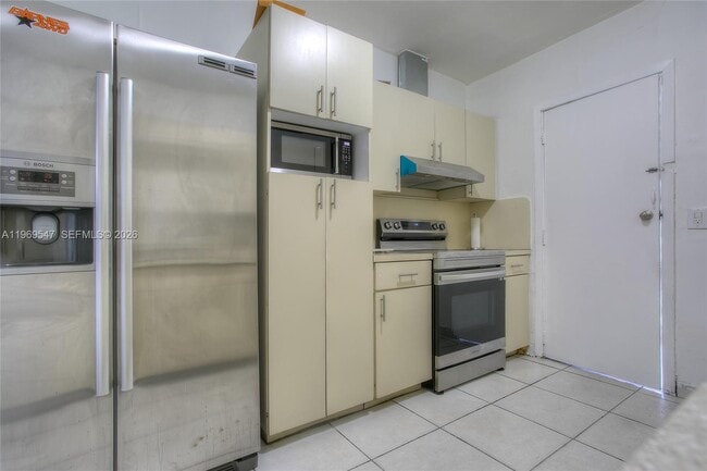 Building Photo - 3001 NW 102nd St