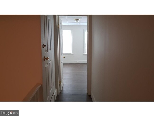 Building Photo - 40 N Delsea Dr