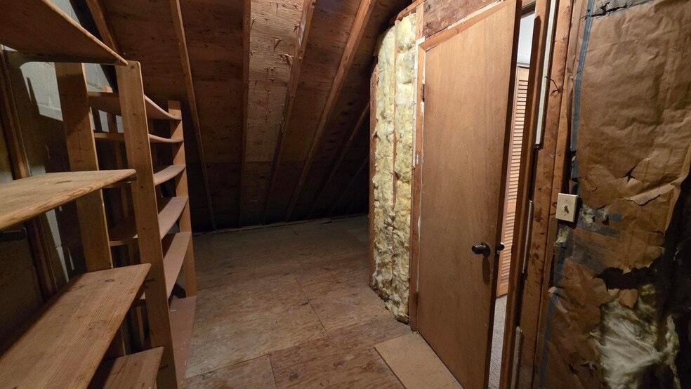 Building Photo - 712 N Washington St