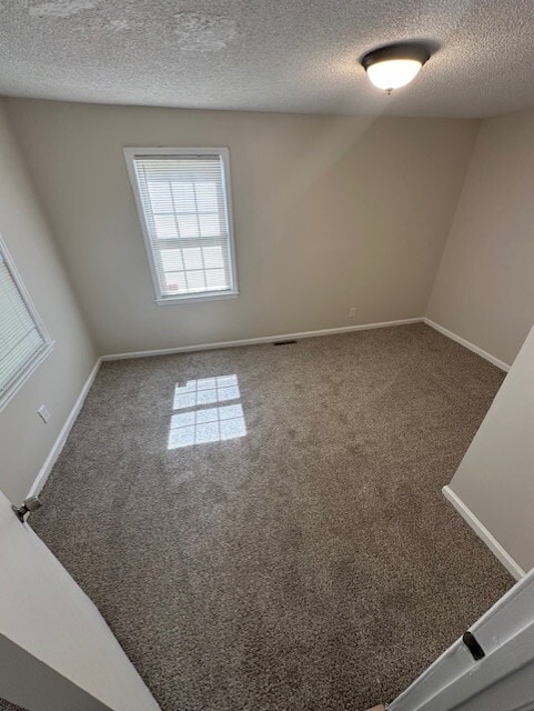 Building Photo - 557 3rd Ave