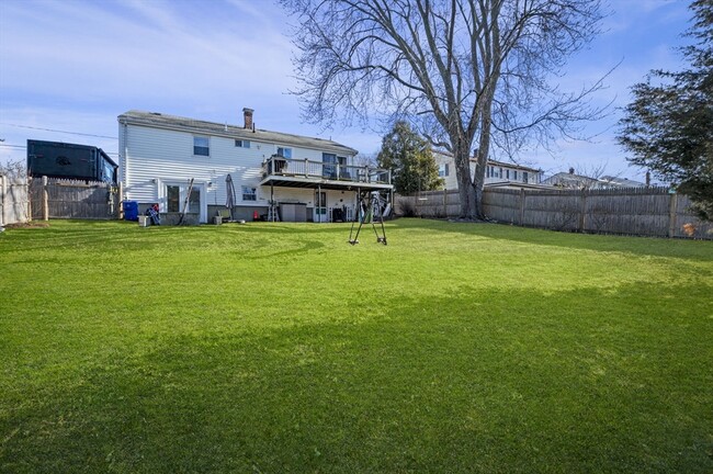 Building Photo - 44 Belleview Ave