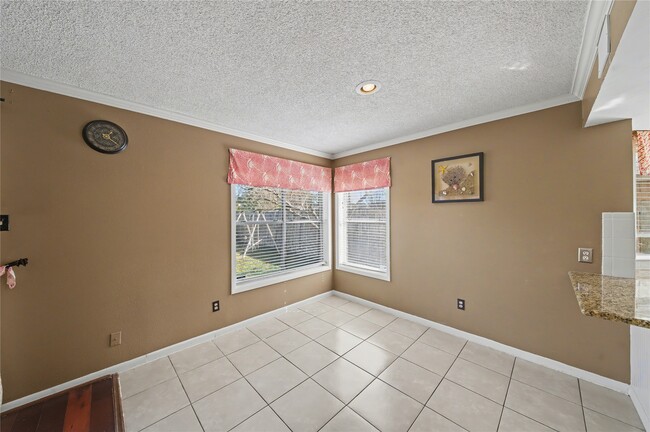 Building Photo - 3206 Sturbridge Ln