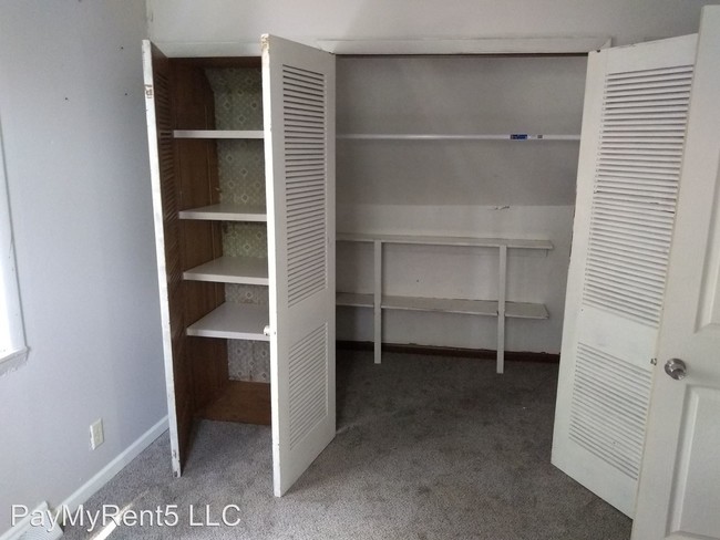 Building Photo - 3 br, 2 bath House - 5230 W Mill Road