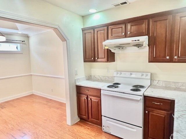 Building Photo - 2203 Inverness Dr