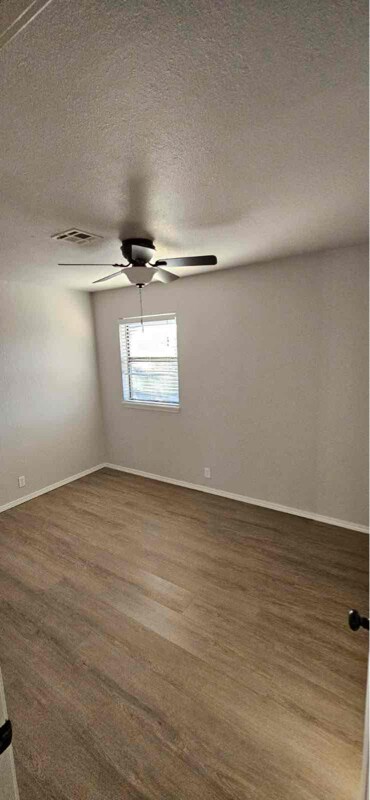 Building Photo - 2308 Shady Tree Ln