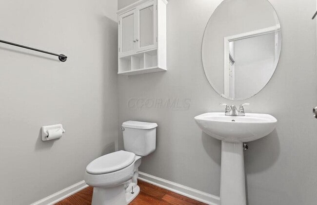 Building Photo - 408 Fuller's Cir