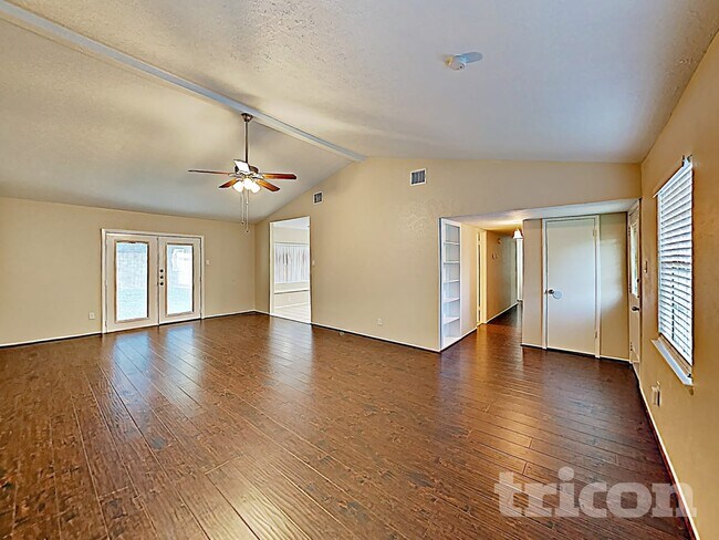 Building Photo - 24103 Palo Dura Dr