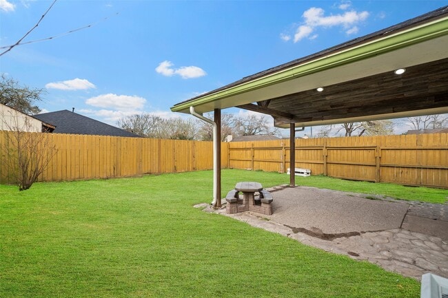 Building Photo - 13639 Tanvern Ln