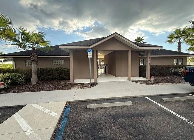 Building Photo - 9766 Troncais Cir