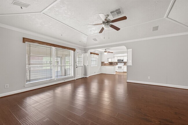 Building Photo - 10006 Towne Tower Ln